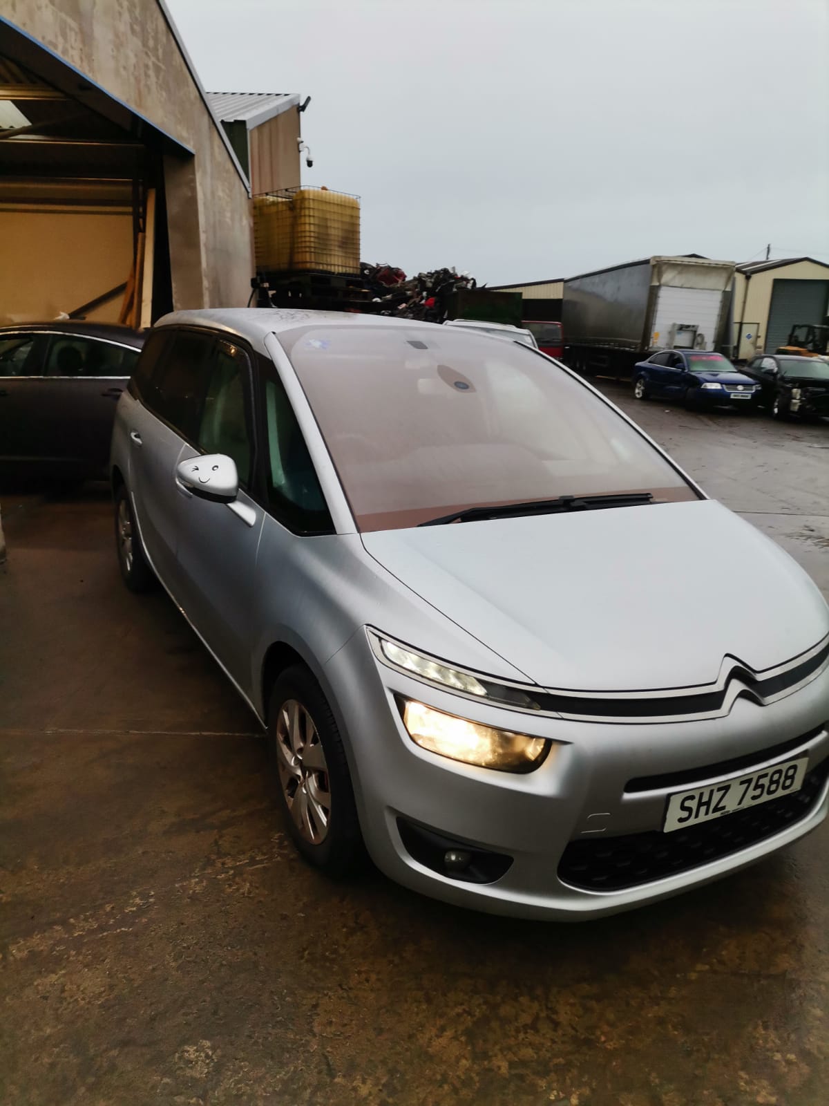 Блок предохранителей