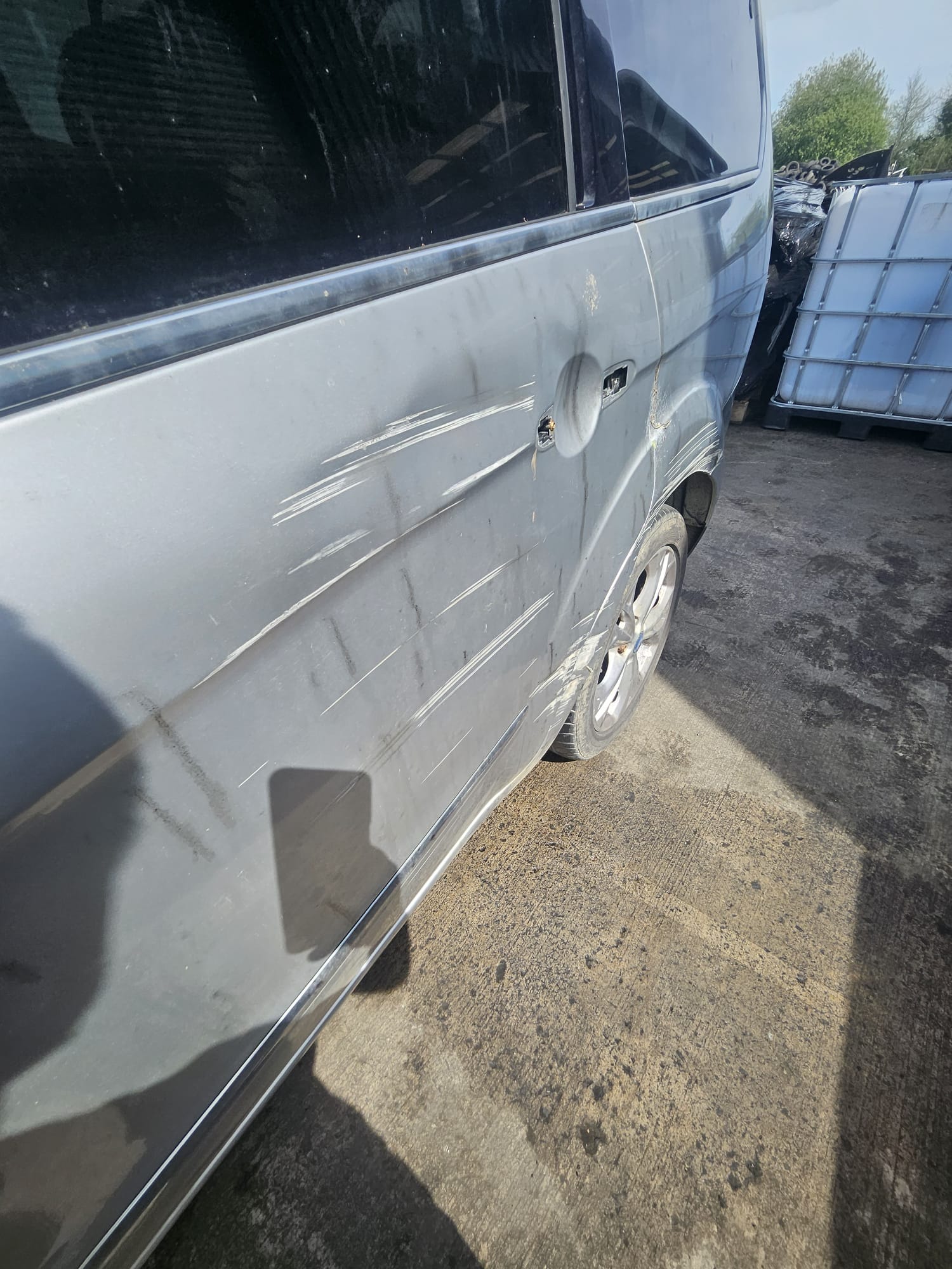 Суппорт тормозной задний левый FORD GALAXY (рест: 2010-2016) 2013