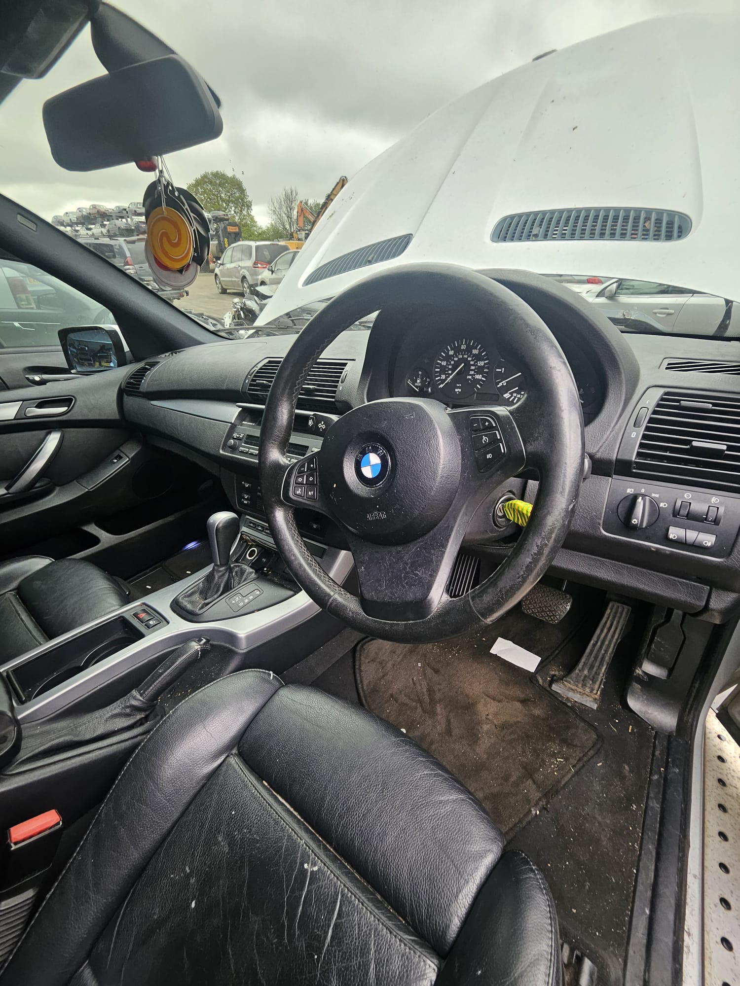 Суппорт тормозной передний правый BMW X5 (2003-2007) 2004
