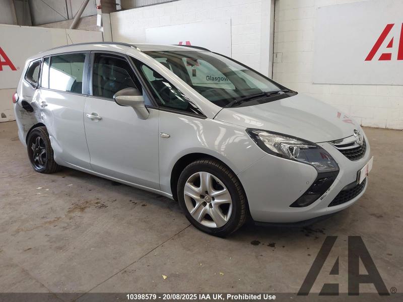 крепление фары правой Opel ZAFIRA OEM 13300788 fara