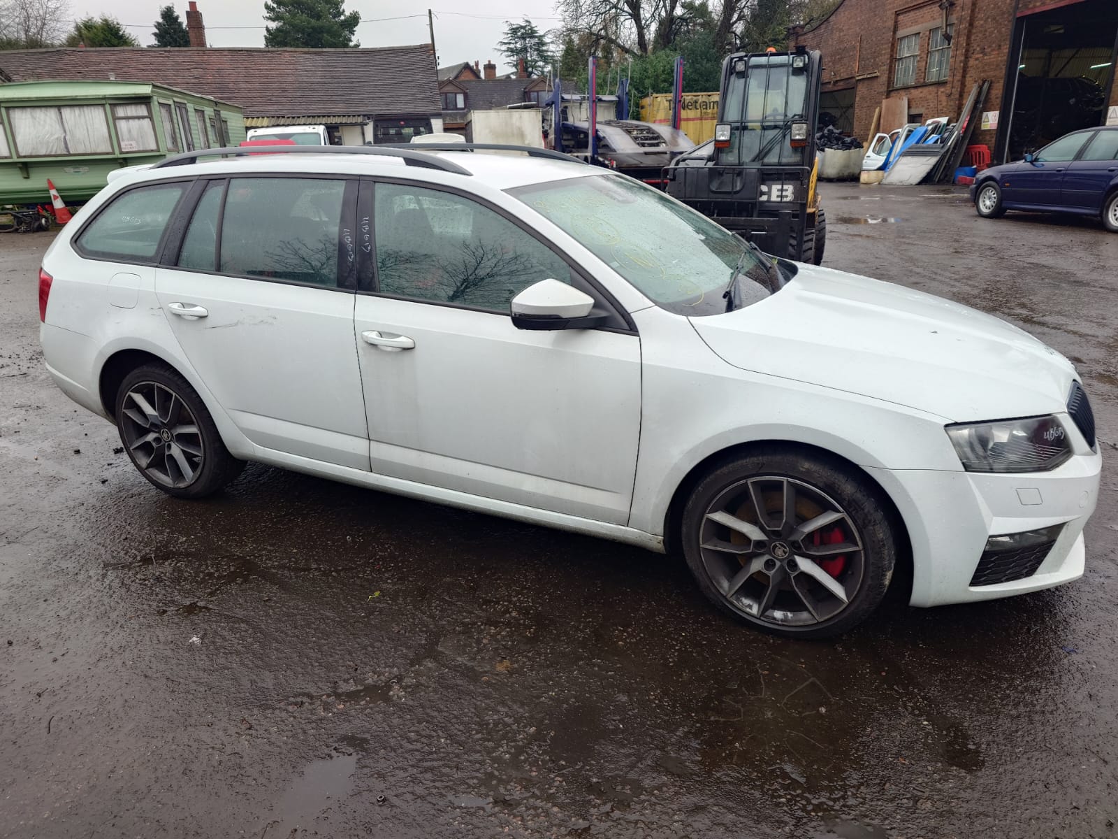 радиатор системы охлаждения Skoda Octavia radiator