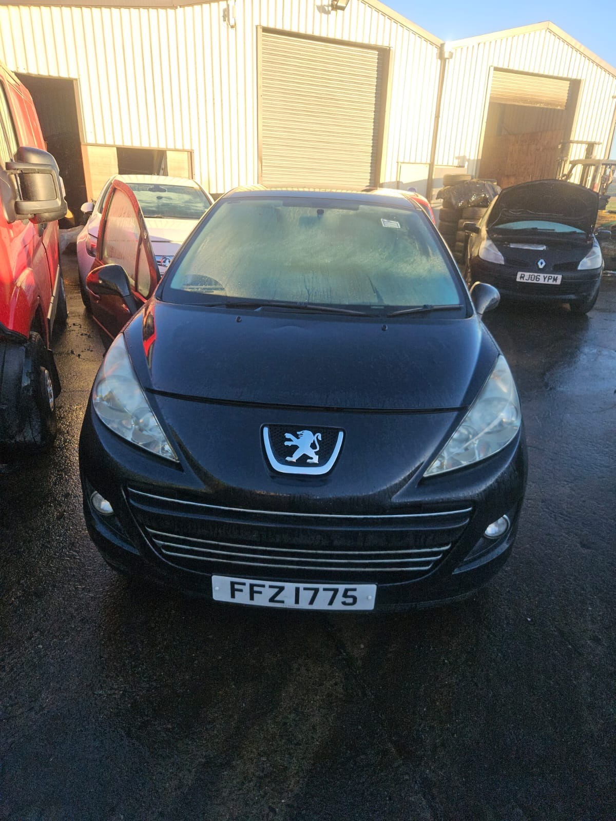 блок предохранителей PEUGEOT 207 OEM 9667199780 korpus