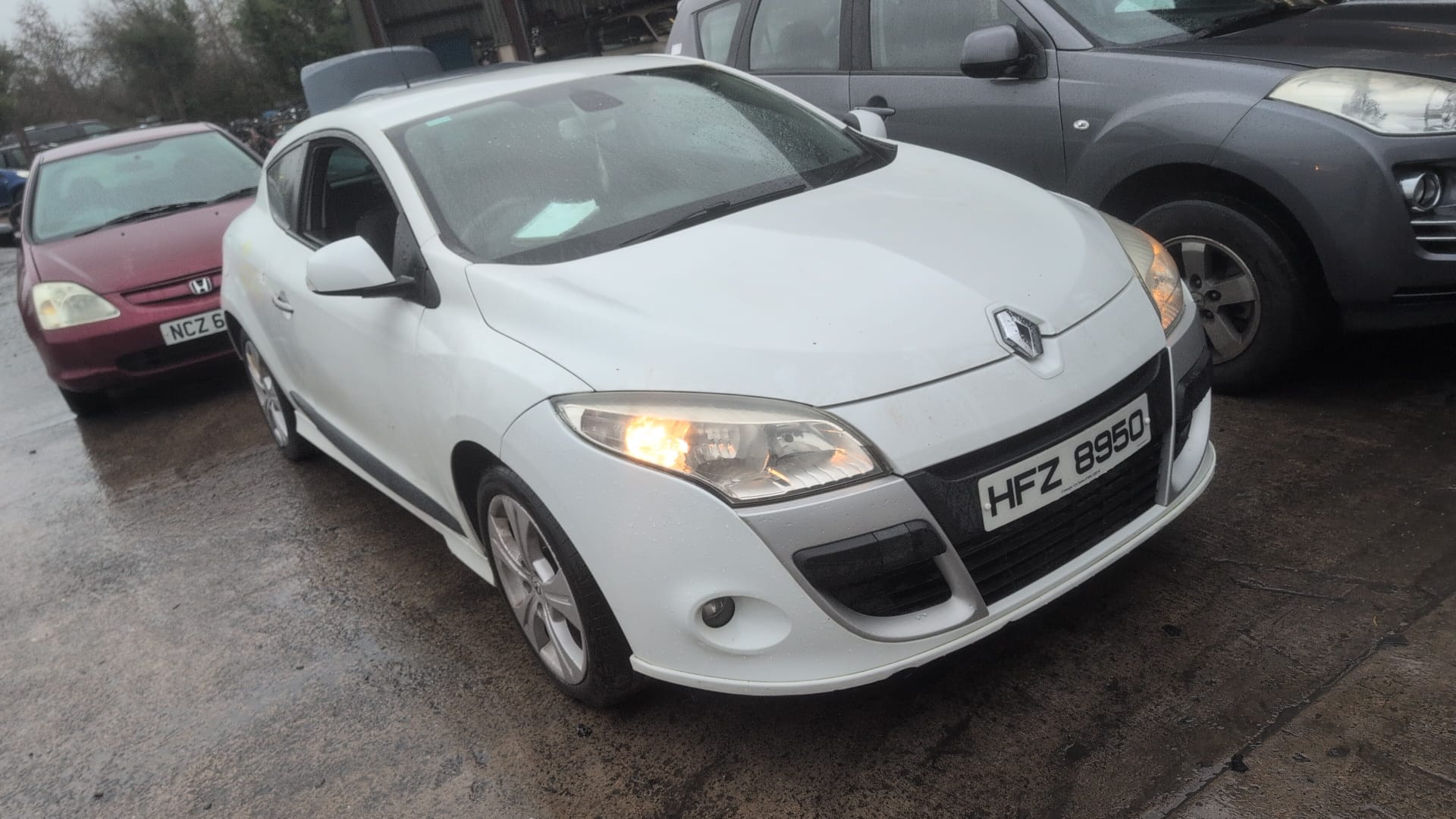 амортизатор передний правый RENAULT MEGANE amortizator