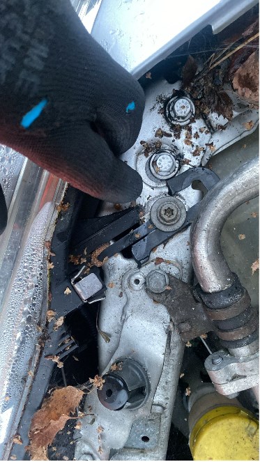 скоба суппорта зад.