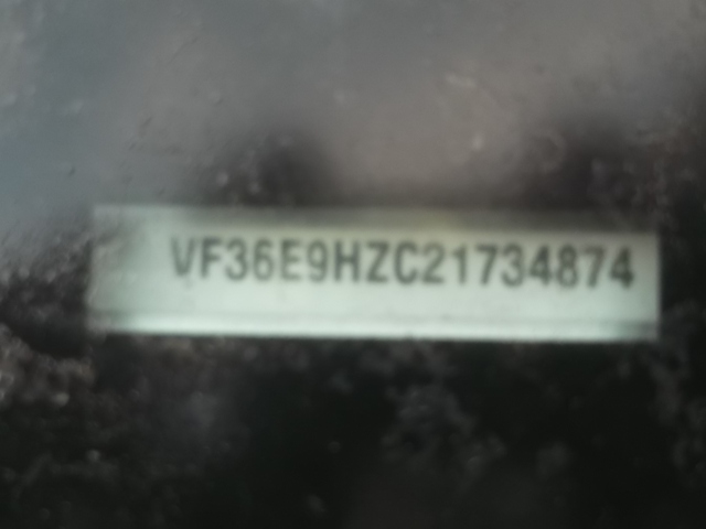 Стекло кузова боковое заднее правое