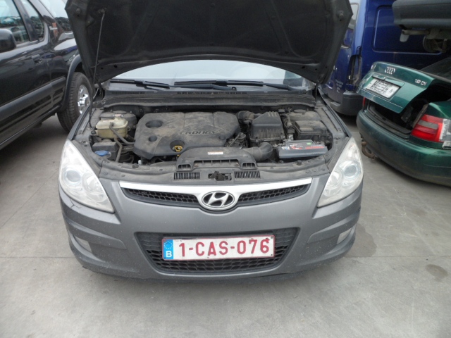 Привод передний правый